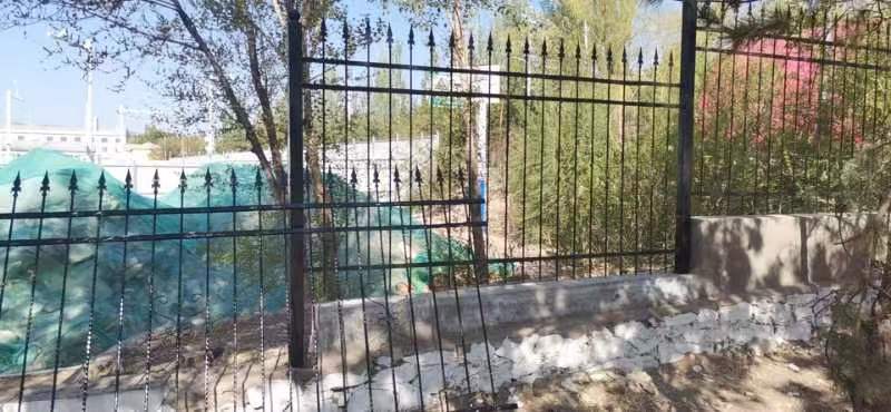 通和駕校鐵藝大門圍欄現場